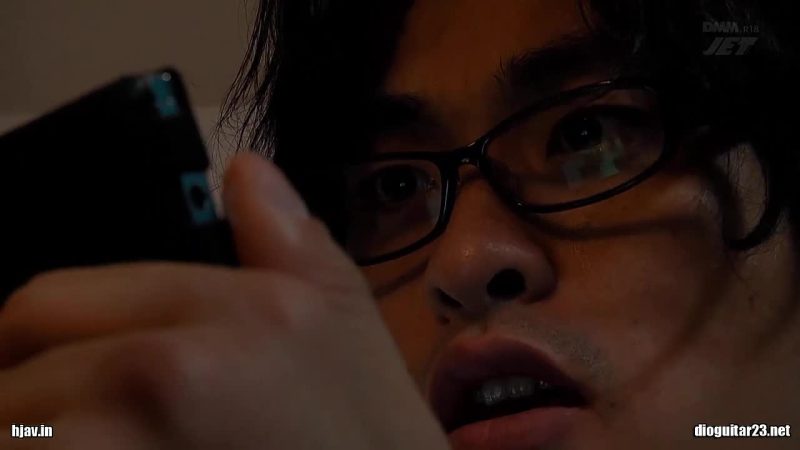 Vợ Nhật Bản Bị Khách Hàng Xoa Bóp Quyến Rũ Tại Nhà