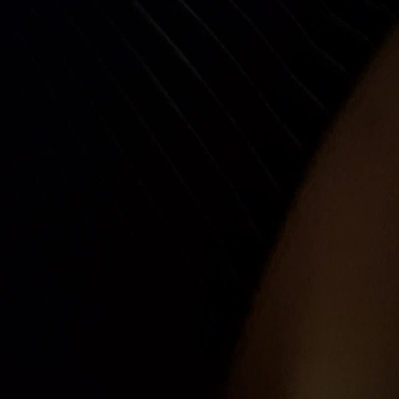 đang doggy em nhà cạnh bên thì chạy “thục mạng” vì chồng yêu em về